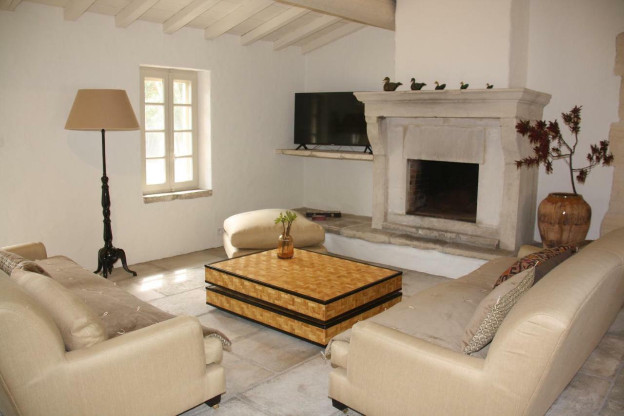 Le Cafe & La Forge Du Petit Badon Villa Salin-de-Giraud Eksteriør bilde