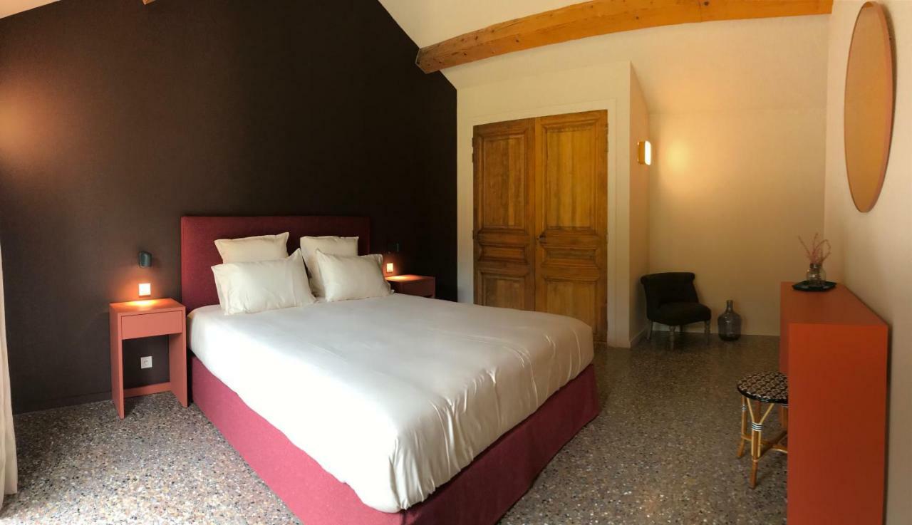 Le Cafe & La Forge Du Petit Badon Villa Salin-de-Giraud Eksteriør bilde